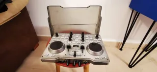 Consola DJ Hercules MK4 Mesa de Mezclas