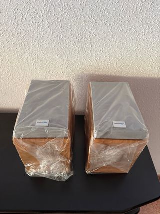 Sistema Mini Altavoces BRIGHTON Modelo BHF-2500