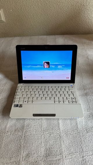 Asus: Eee PC 1011CX