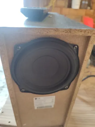 Altavoces Home Cinema LG Negros