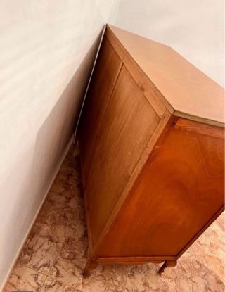 Aparador antiguo de madera