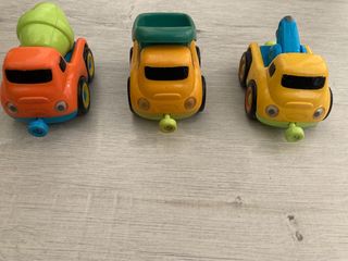 Coches de juguete imantados