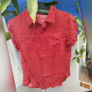 Blusa roja lunares vintage Talla S