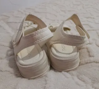 Sandalias blancas talla 41