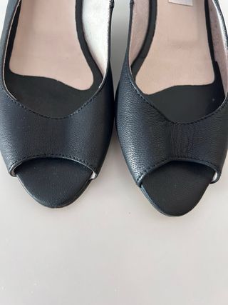 Sandalias tacón negras