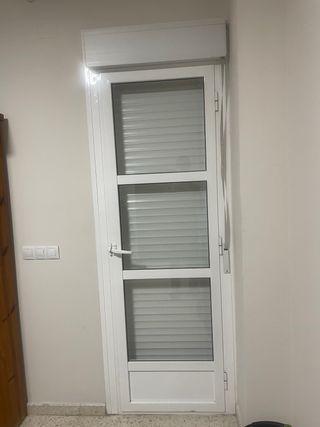 Ventana Balcón terraza blanca