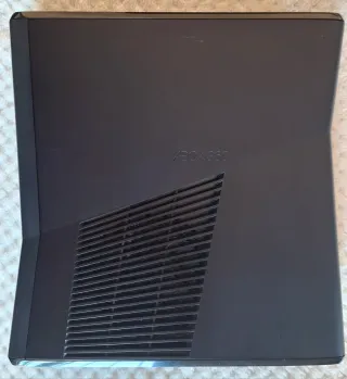 Xbox 360 Slim 250GB Negra Restaurada