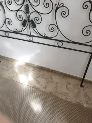 Cabecero de forja negro