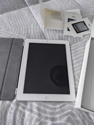 iPad bianco per pezzi