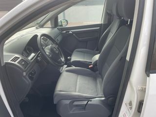 Volkswagen Touran 2011