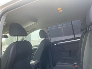 Volkswagen Touran 2011