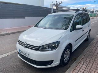 Volkswagen Touran 2011