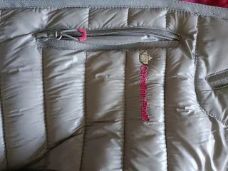 Plumas Mujer Canadian Peak Rosa