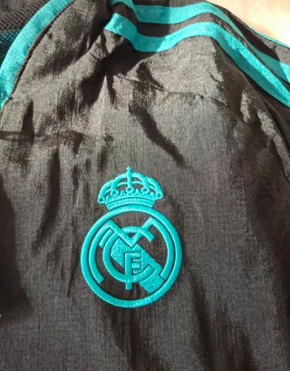 Chaqueta Adidas Real Madrid ICON Woven (21-22)
