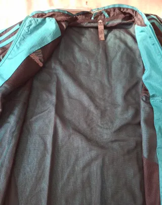 Chaqueta Adidas Real Madrid ICON Woven (21-22)