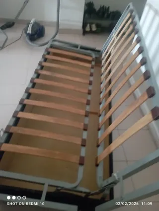 Sofá cama con cajón