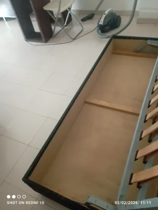 Sofá cama con cajón