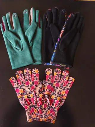 3 pares de Guantes: Frida Kahlo, Espirales, Verdes