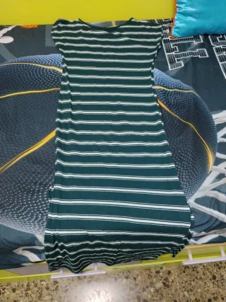 Vestido verde y blanco a rayas