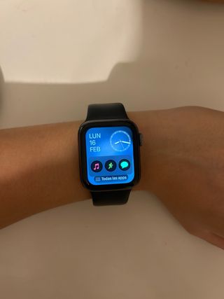Apple Watch Series 4 Space Gray
