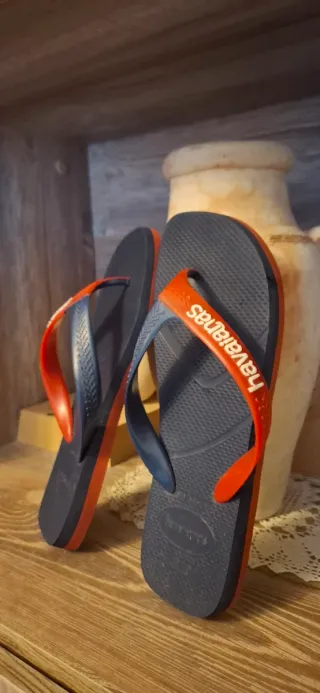 Chanclas Havaianas Talla 39/40 Azul y Rojo