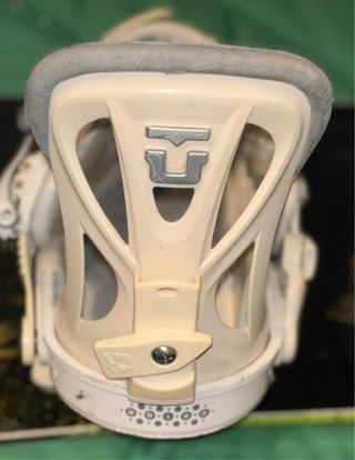 Tabla Snow GNU Banana STREET + Fijaciones UNION