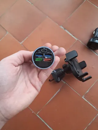 Cargadores USB + Soporte móvil de coche