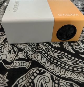 Videoproiettore VAMVO bianco e arancione