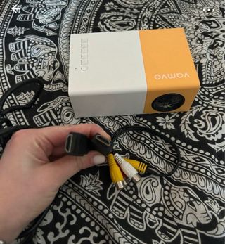 Videoproiettore VAMVO bianco e arancione