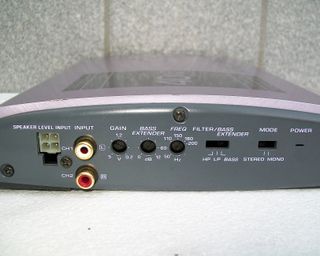 Amplificatore 2ch Clarion APA2080