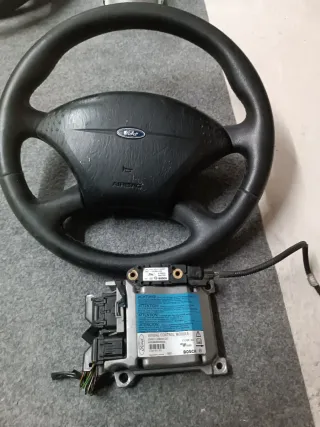 Se vende despiece de Ford Focus 2003