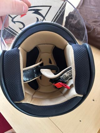 Casco M. Robert Blanco con Visera