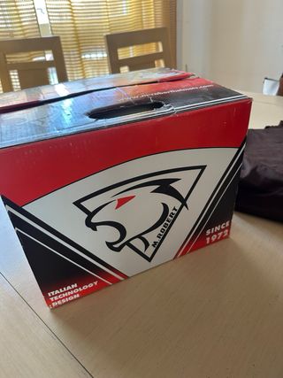 Casco M. Robert Blanco con Visera