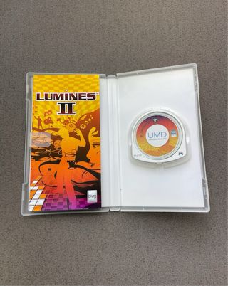 Lumines II PSP