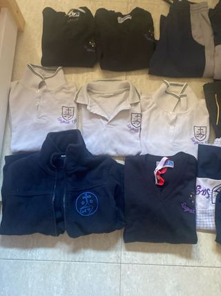 Ropa escolar Sagrat Cor / Carmelitas lote 40