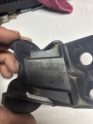 Soporte Parachoques Trasero Derecho BMW z3 (c)