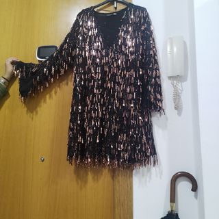 Vestido Zara lentejuelas negro y dorado