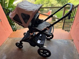 Bugaboo Fox 2 con accesorios