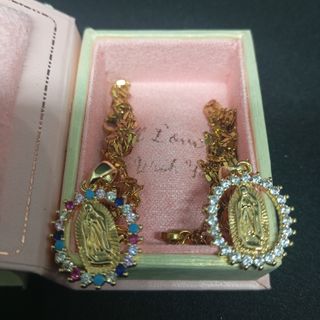 2 MEDALLAS VIRGEN MILAGROSA EN ESTUCHE