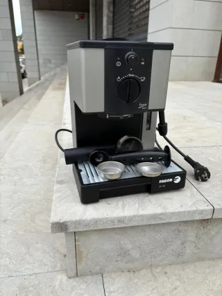 Cafetera Expreso Fagor CR-282