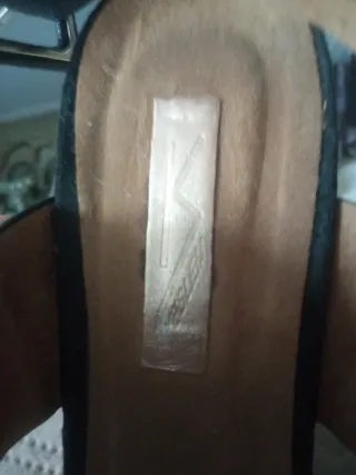 Zuecos Sandalias Mujer Beige y Negro