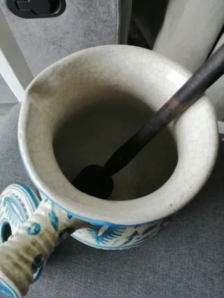 Chocolatera cerámica Manises azul y blanco