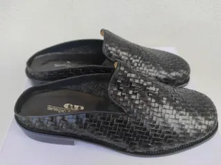 Scarpe in pelle in stile Bottega Veneta, 43