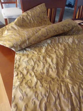 Chal acolchado adamascado fiesta/fallera