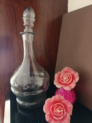 Licorera Antigua Vidrio Grabado