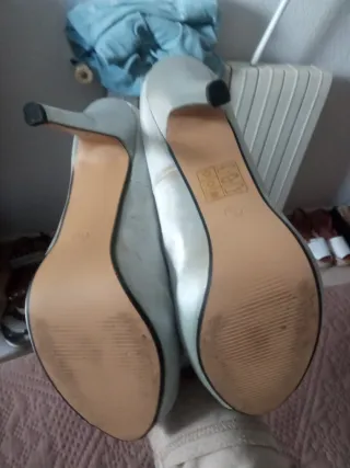 Zapatos de tacón plateados Lancer & Glitz talla 38