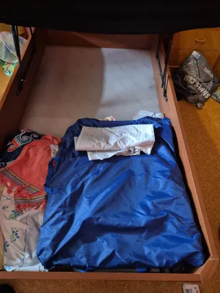 Colchón,canape y cabecero cama 105