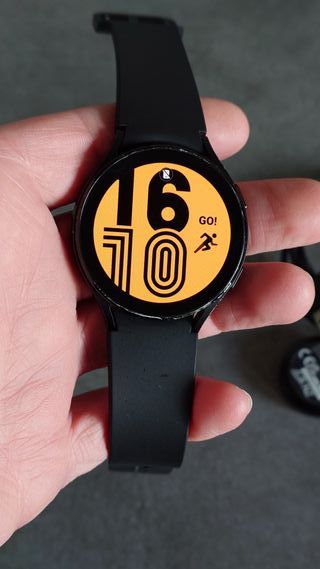 Samsung Galaxy Watch 4 Preto