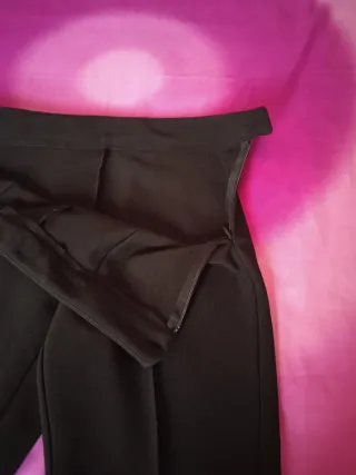 Pantalón Zendra Negro del Corte inglés