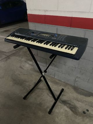 Piano Ringway con soporte En Perfecto estado